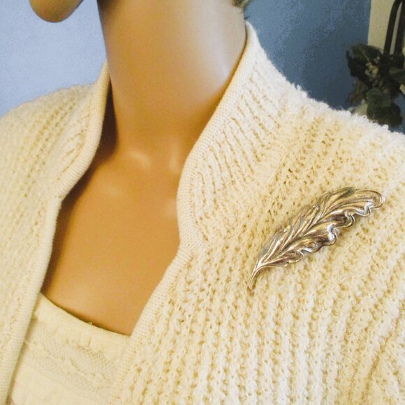 Vintage TORTOLANI Silver Plate Leaf Brooch: DESIGNER  Foliate Silver Jewelry - Picture 9 of 15